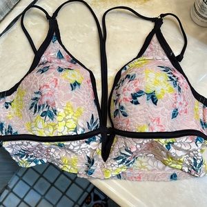 Pink VS brallette super cute brand new no tags